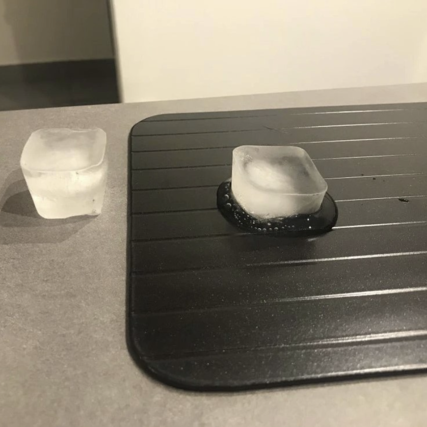 Aluminiumbricka för snabb upptining